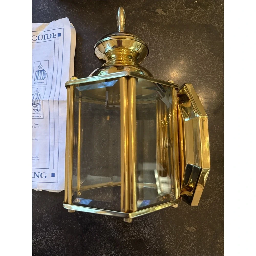 Vintage Solid Brass Finish Hexagon Model #1604 Glass Outdoor Lantern Light NEW